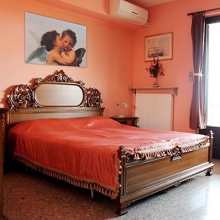 Riders Bed & Breakfast Alice Castello Exterior foto